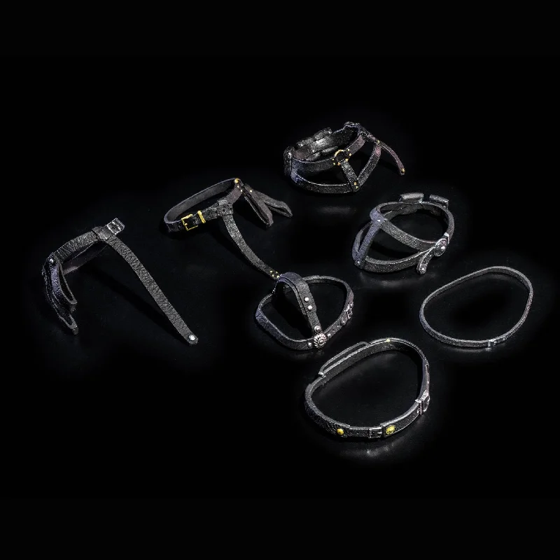 Jak and Daxter Jak Action Figures​ Mythic Legions Belts Pack (Black)